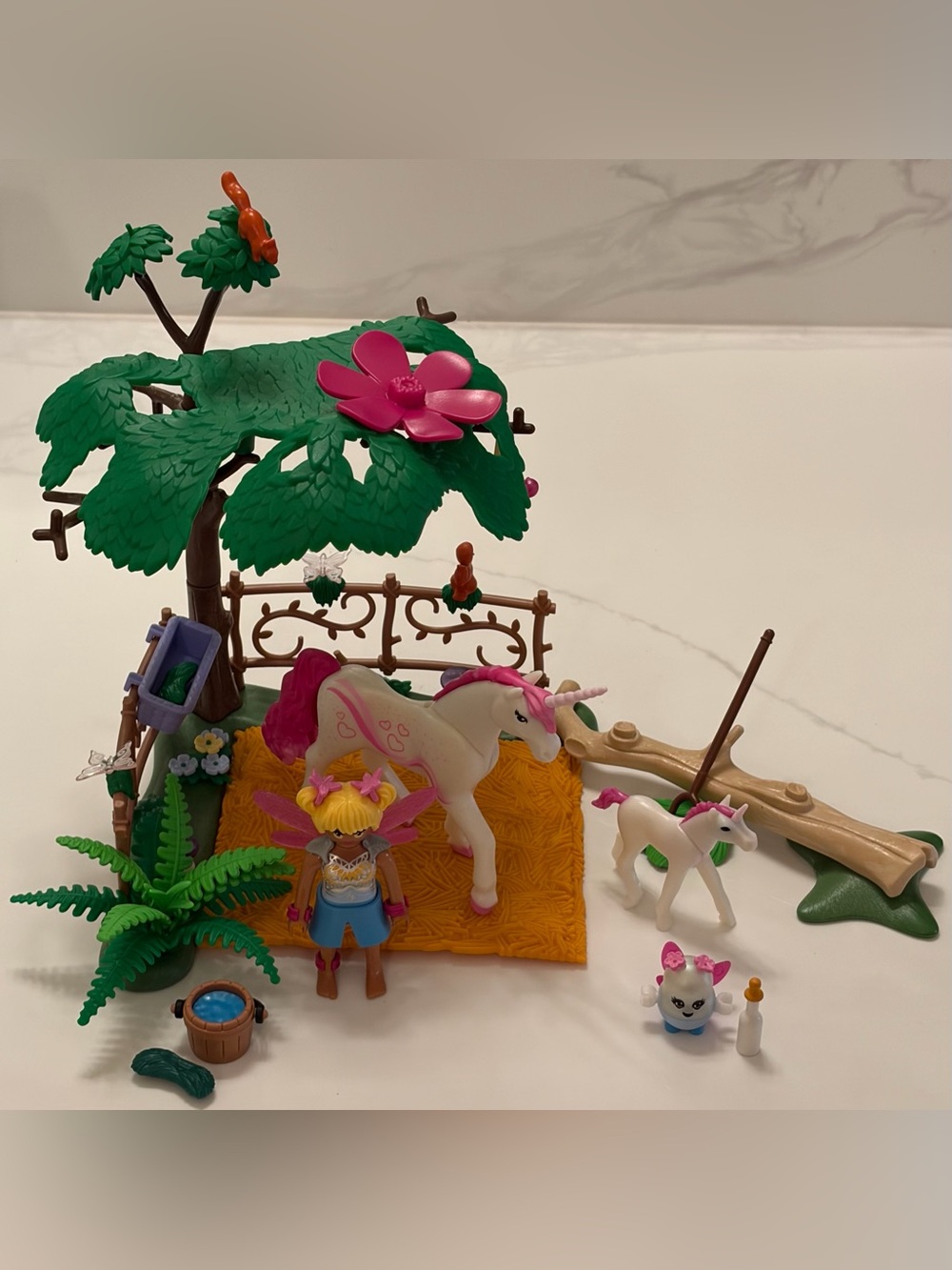 Playmobil Magical Unicorn Stable (set 71839)